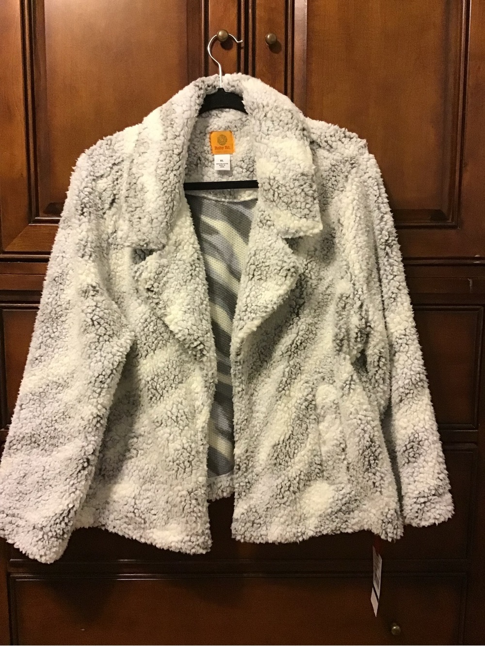 Ruby Rd. Plush Sherpa Jacket in Light Gray
